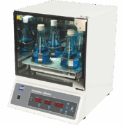 Labteamet_Crystal-Industries_Benchtop-Incubator-Shaker-IS-RSDAA