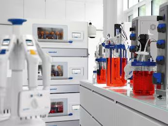 Labteamet_New-Brunswick_CO2-Incubators_CellXpert-CS220_product-6